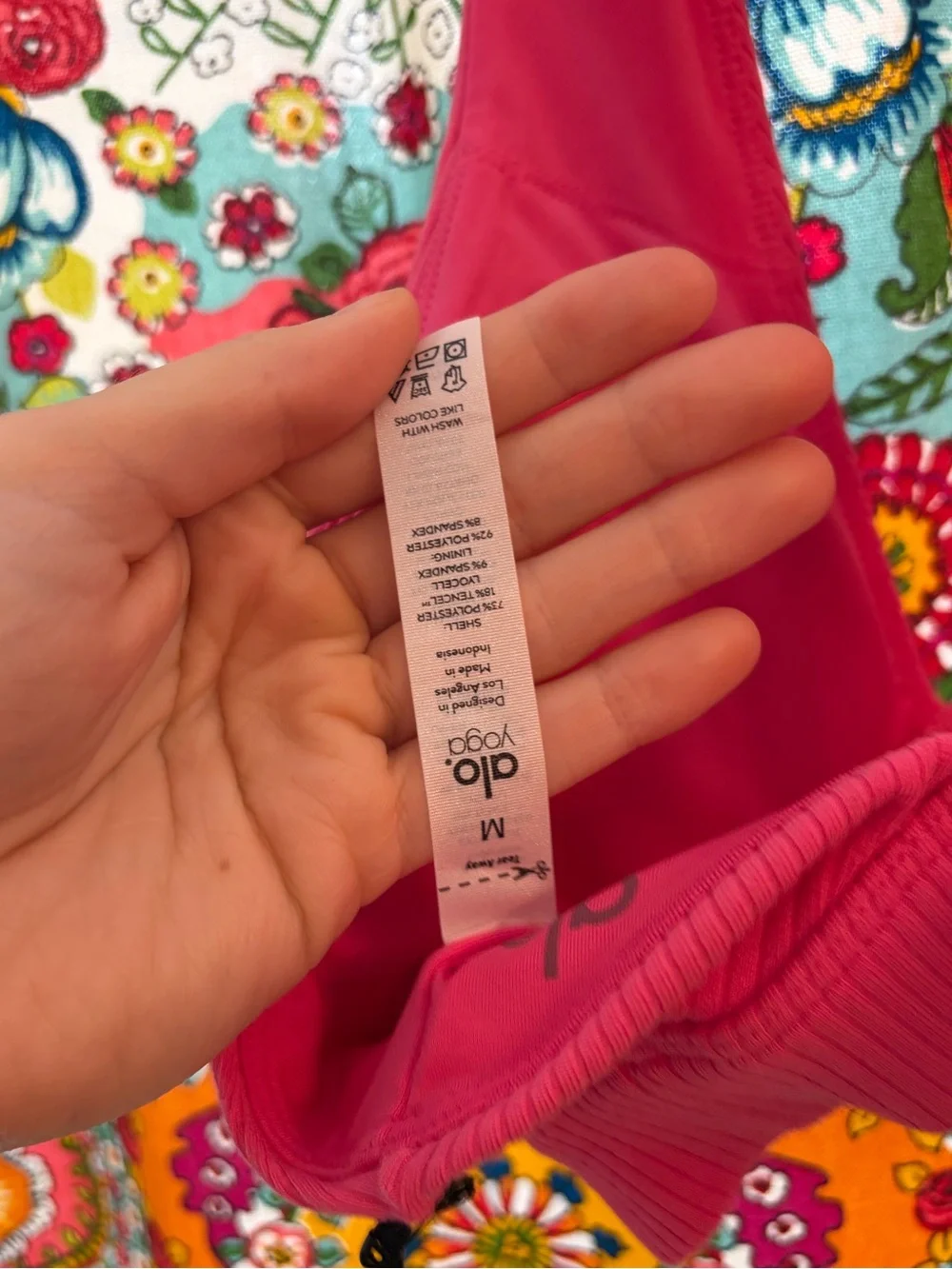 NWT Alo Yoga Ribbed Destination Bra Pink Fuchsia M